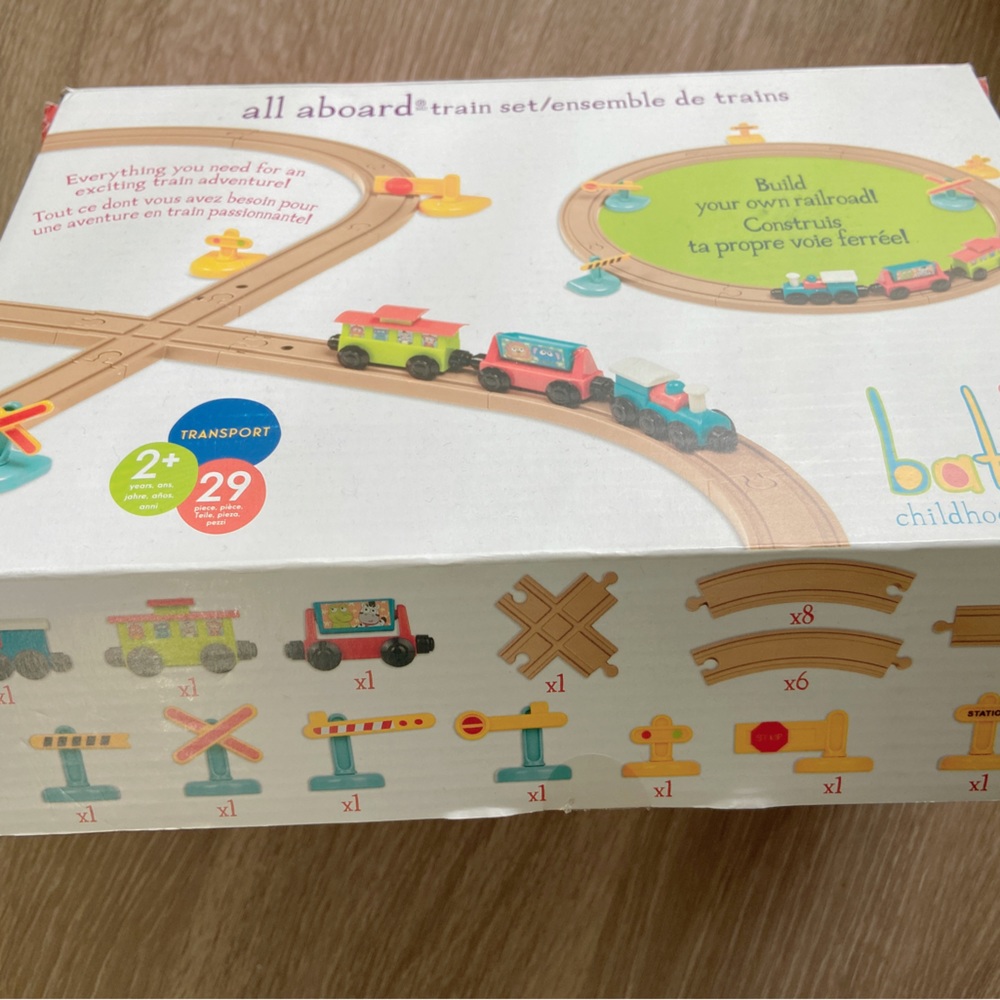 Battat-all aboard train set.